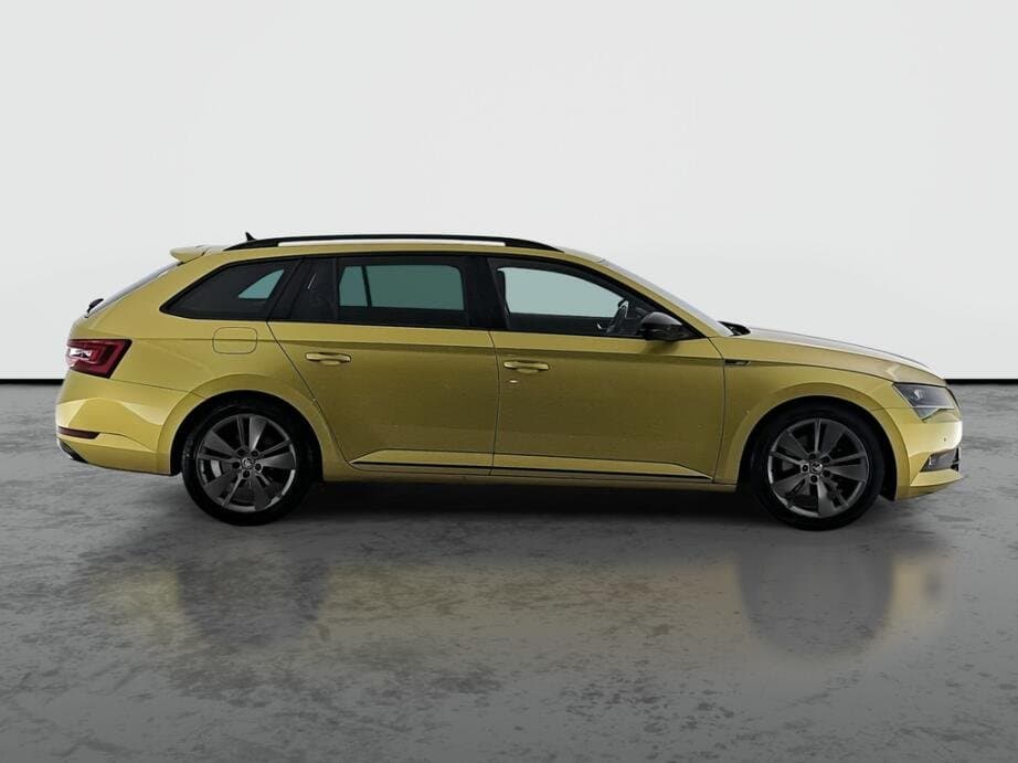 2018 Škoda SUPERB - 8