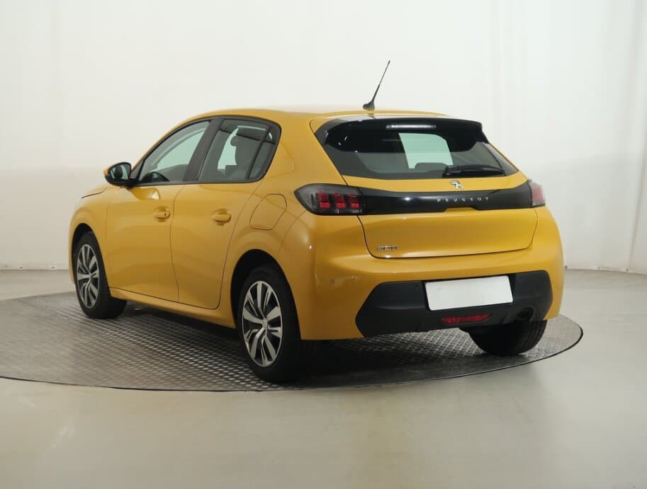 2020 Peugeot 208 - 5