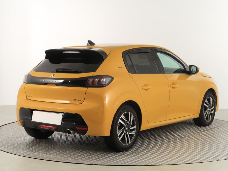 2020 Peugeot 208 - 7