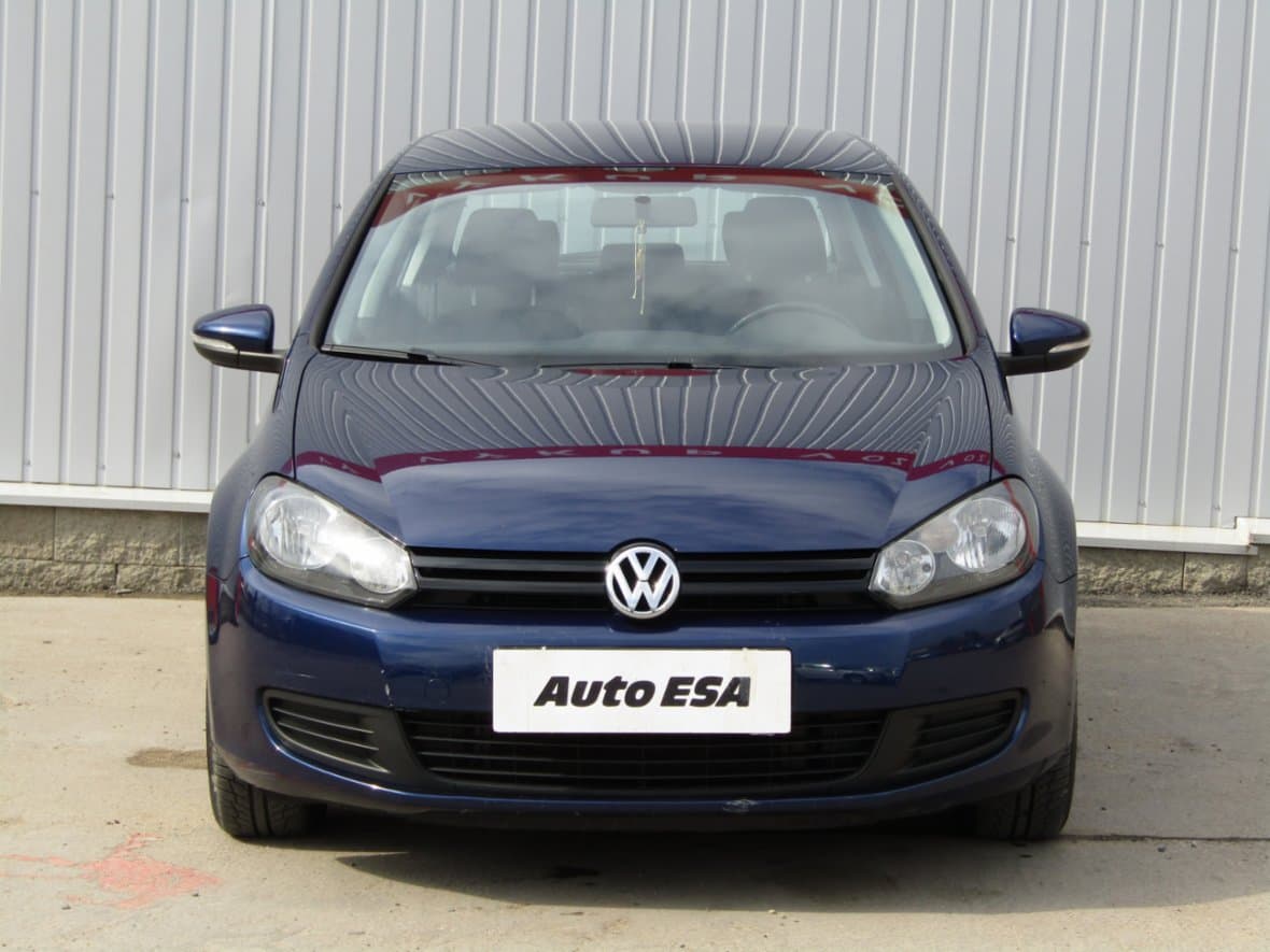 2010 Volkswagen GOLF - 2