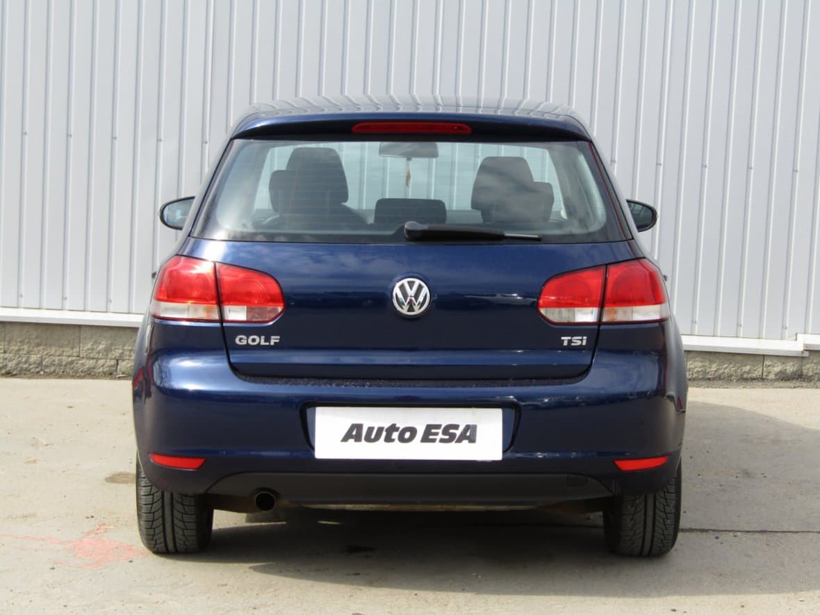 2010 Volkswagen GOLF - 5