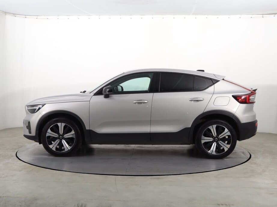 2022 Volvo C40 - 4