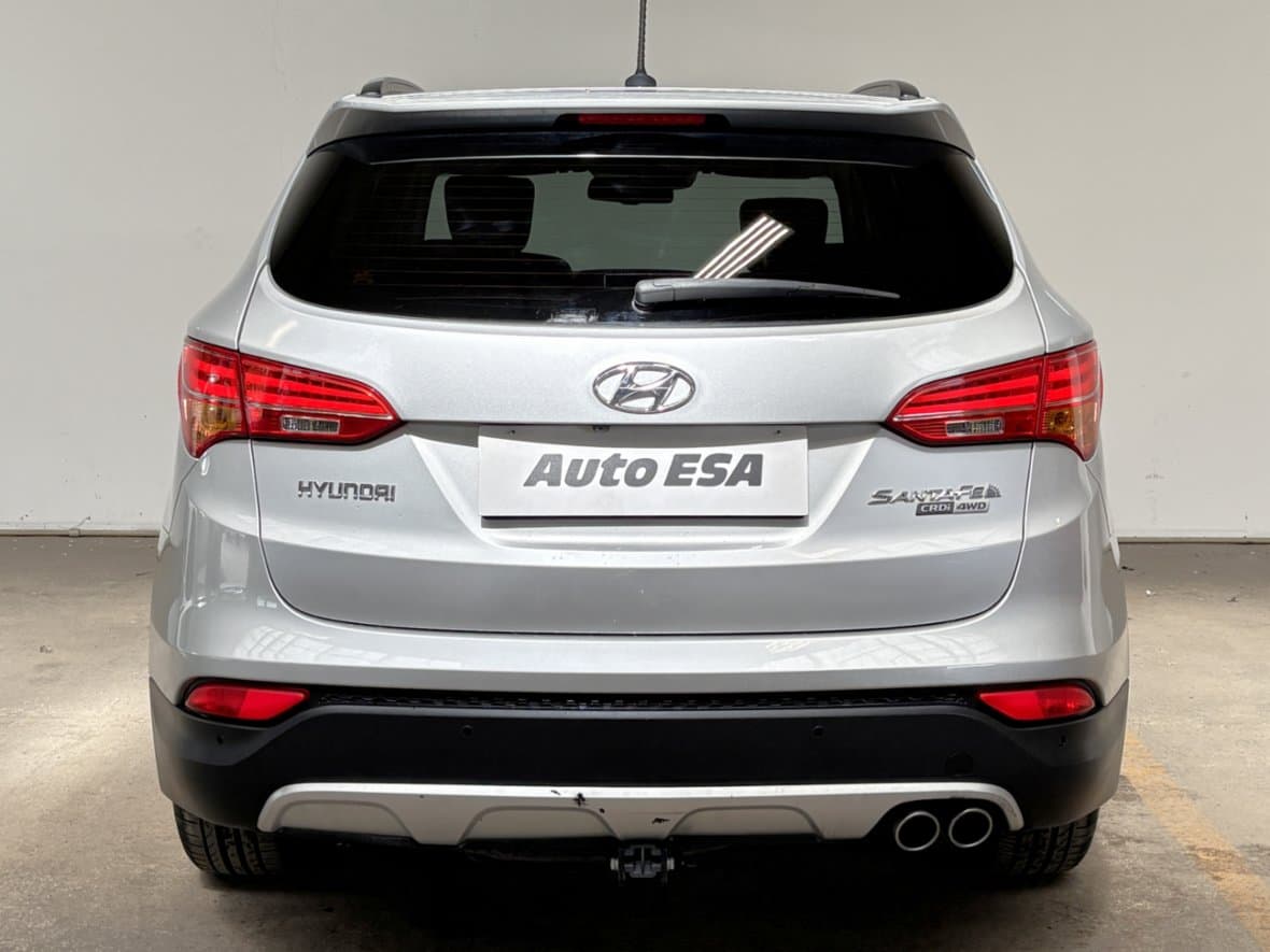 2012 Hyundai SANTA FE - 5