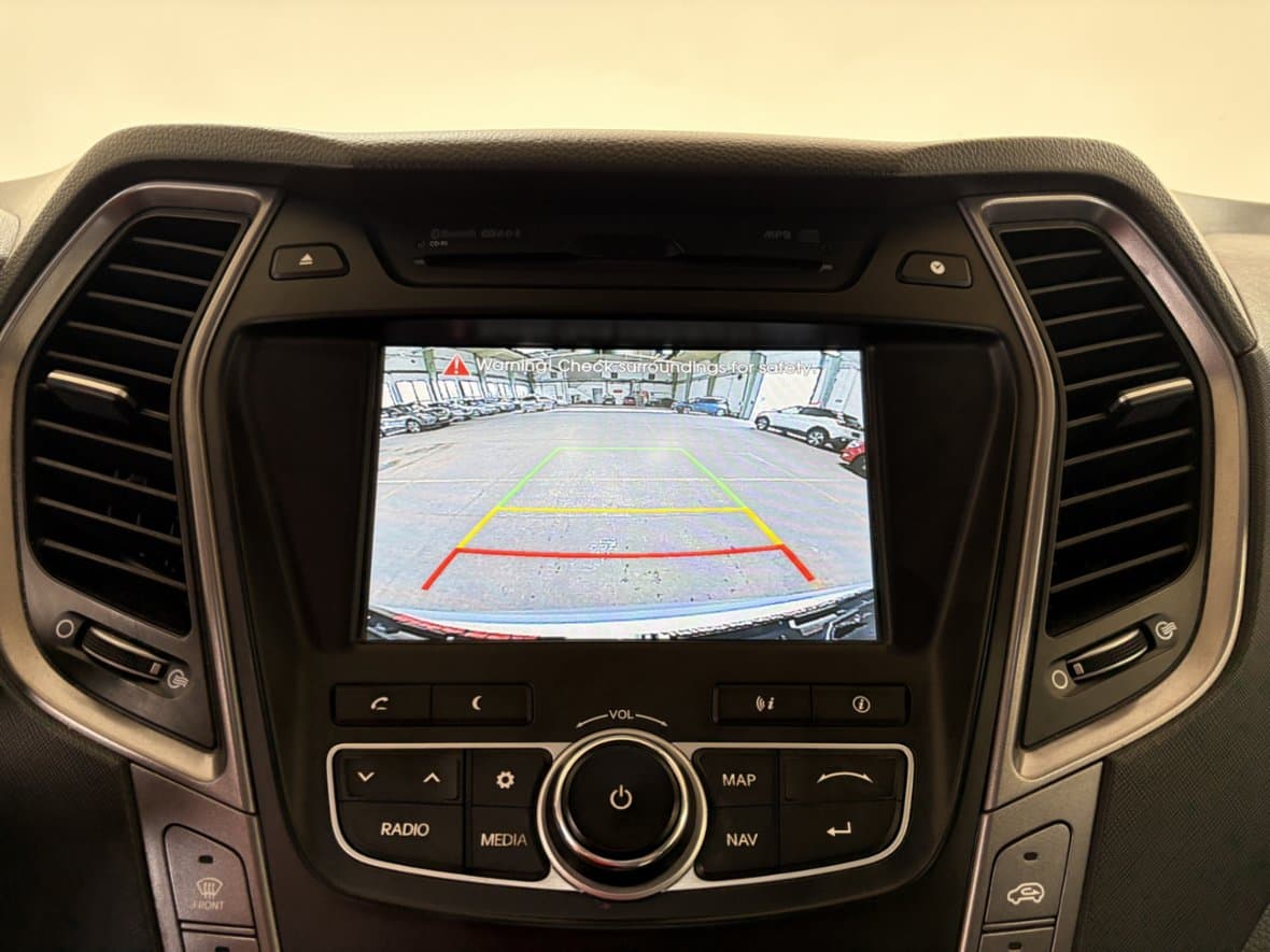 2012 Hyundai SANTA FE - 15
