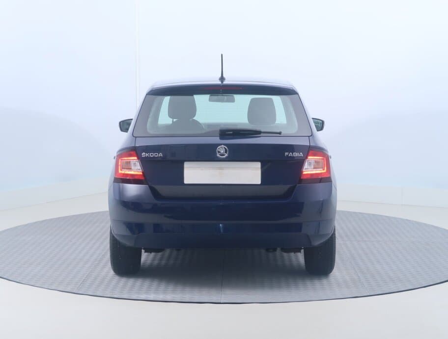 2018 Škoda FABIA - 6