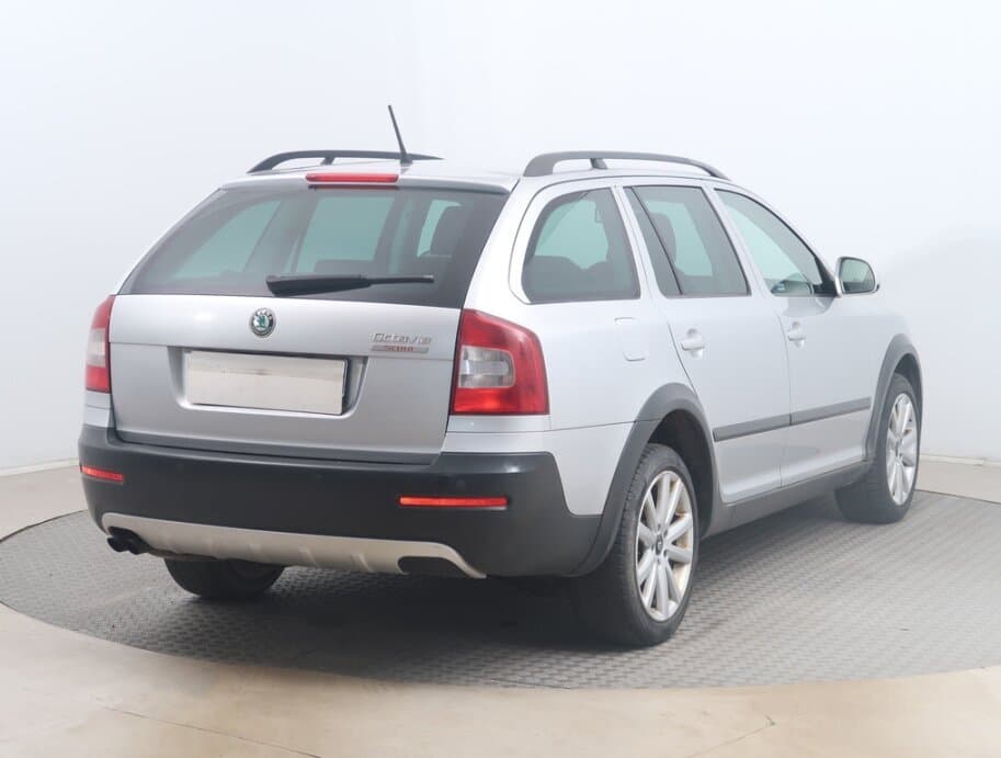 2011 Škoda OCTAVIA - 7