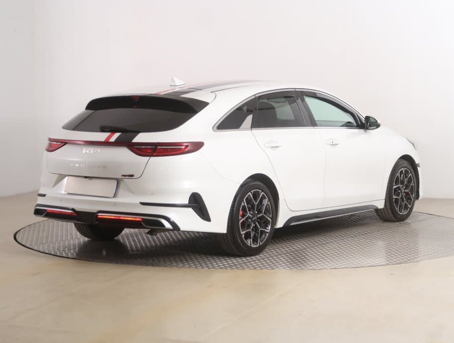 2022 Kia PROCEED - 7