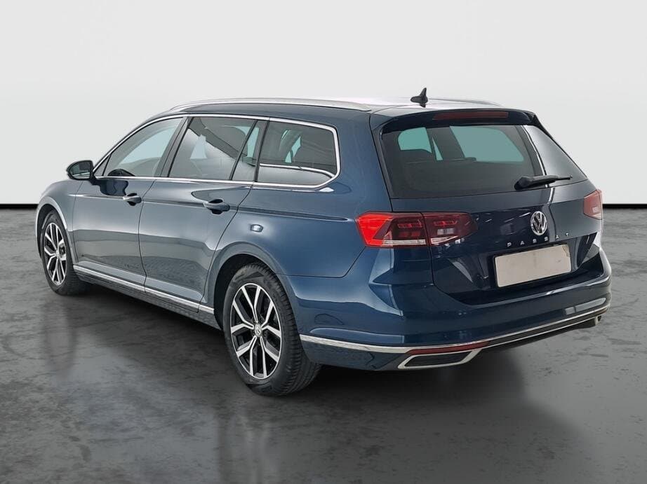 2020 Volkswagen PASSAT - 5