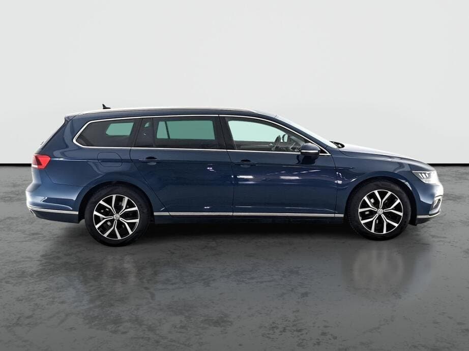 2020 Volkswagen PASSAT - 8