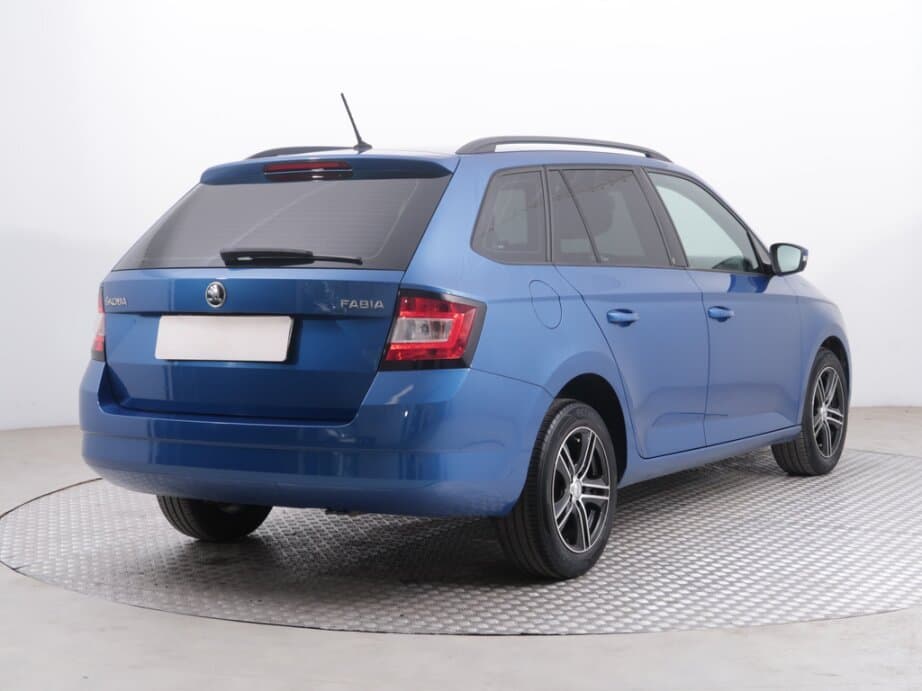 2018 Škoda FABIA - 7