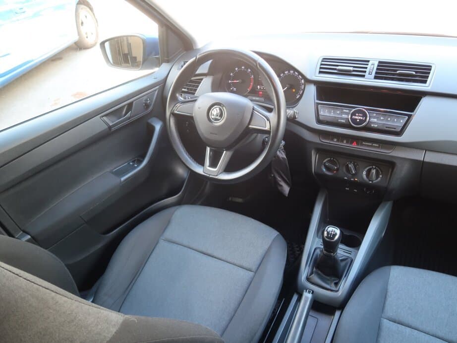 2018 Škoda FABIA - 9