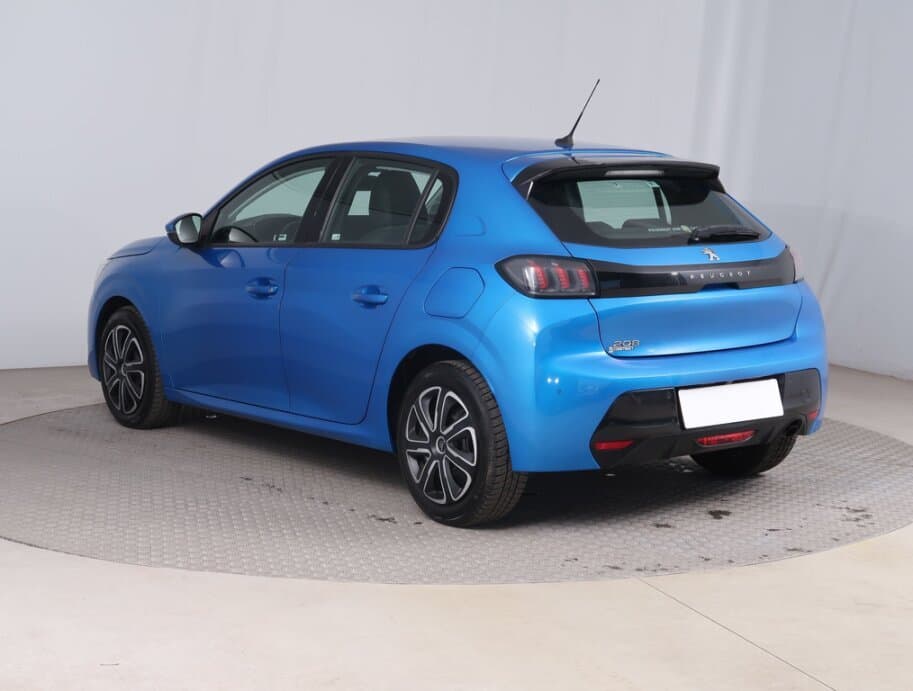 2020 Peugeot 208 - 5