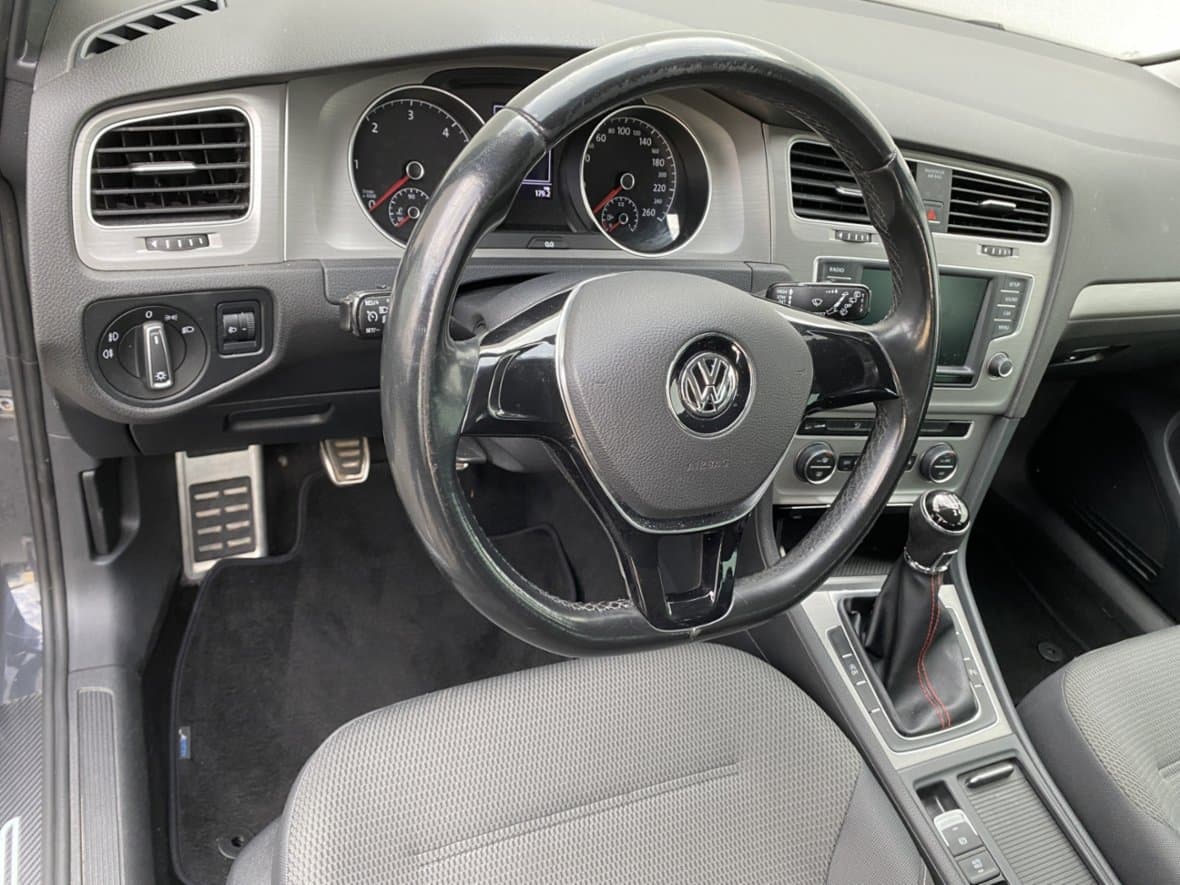 2015 Volkswagen GOLF - 12