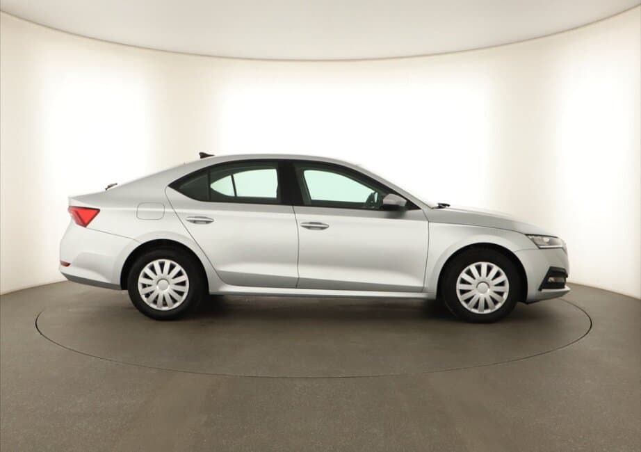 2020 Škoda OCTAVIA - 8