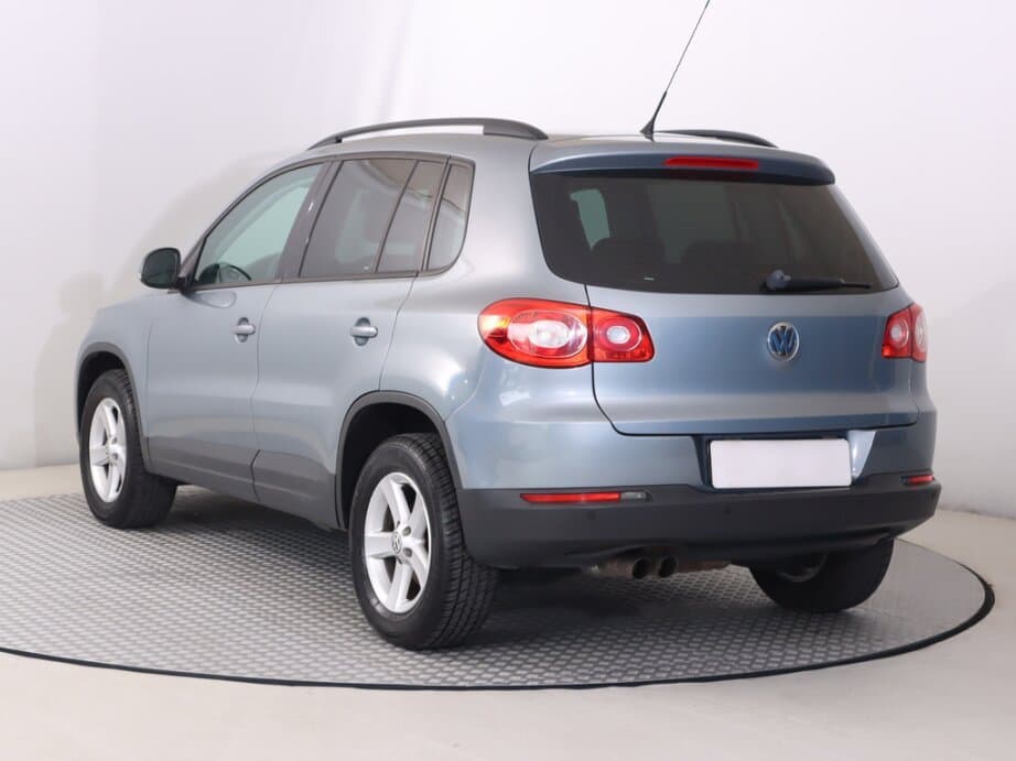 2008 Volkswagen TIGUAN - 5