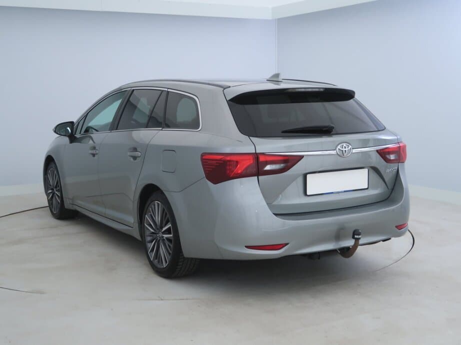 2017 Toyota AVENSIS - 5