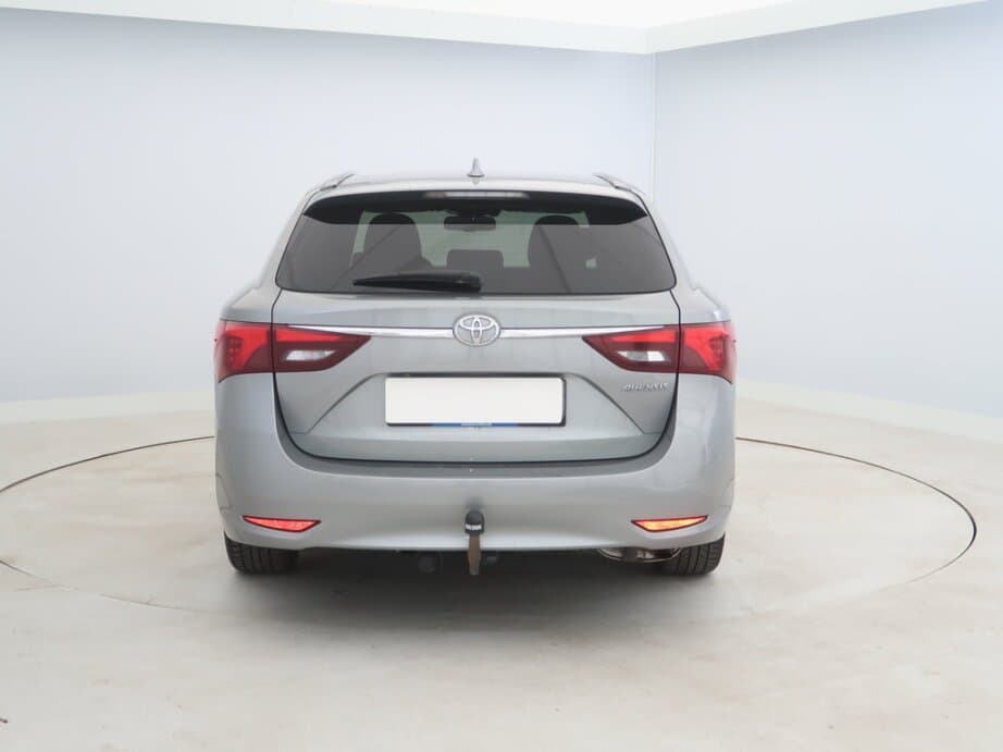 2017 Toyota AVENSIS - 6