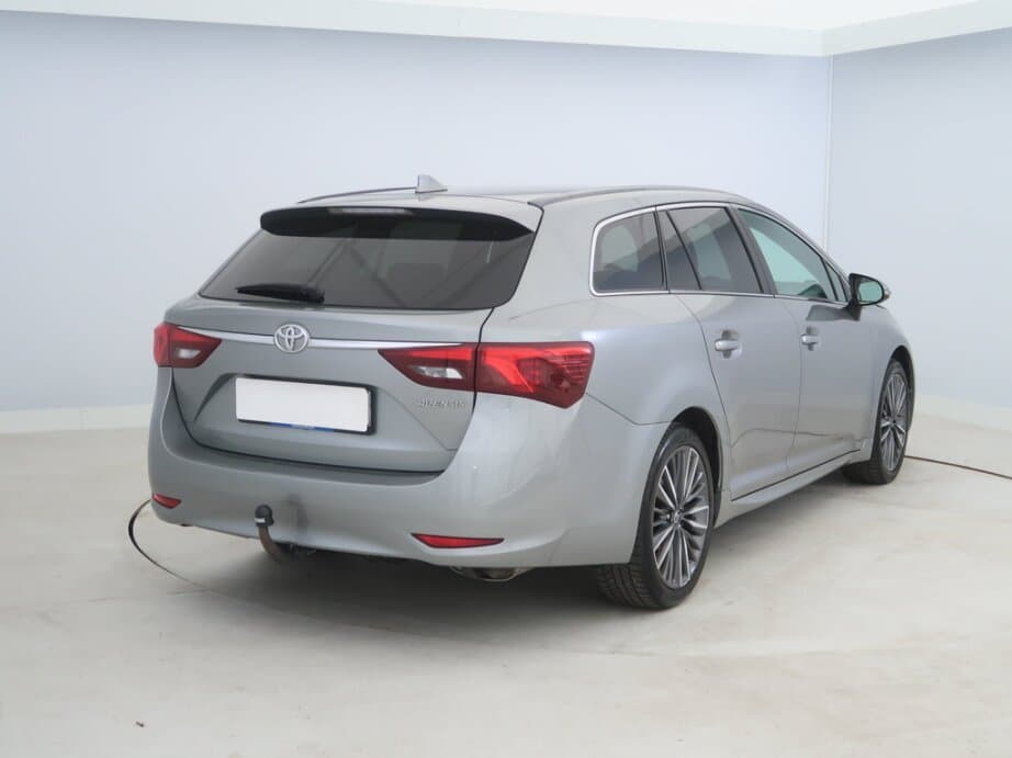 2017 Toyota AVENSIS - 7