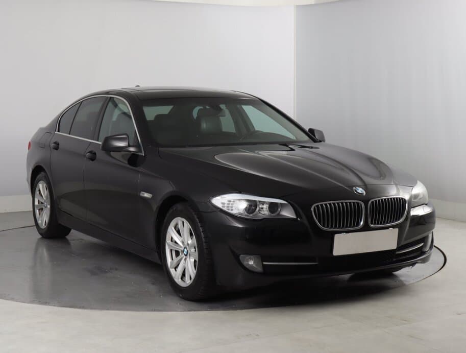 2013 BMW 5-SERIES