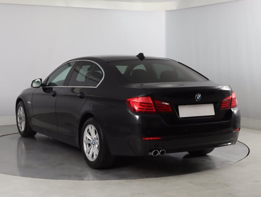 2013 BMW 5-SERIES - 5