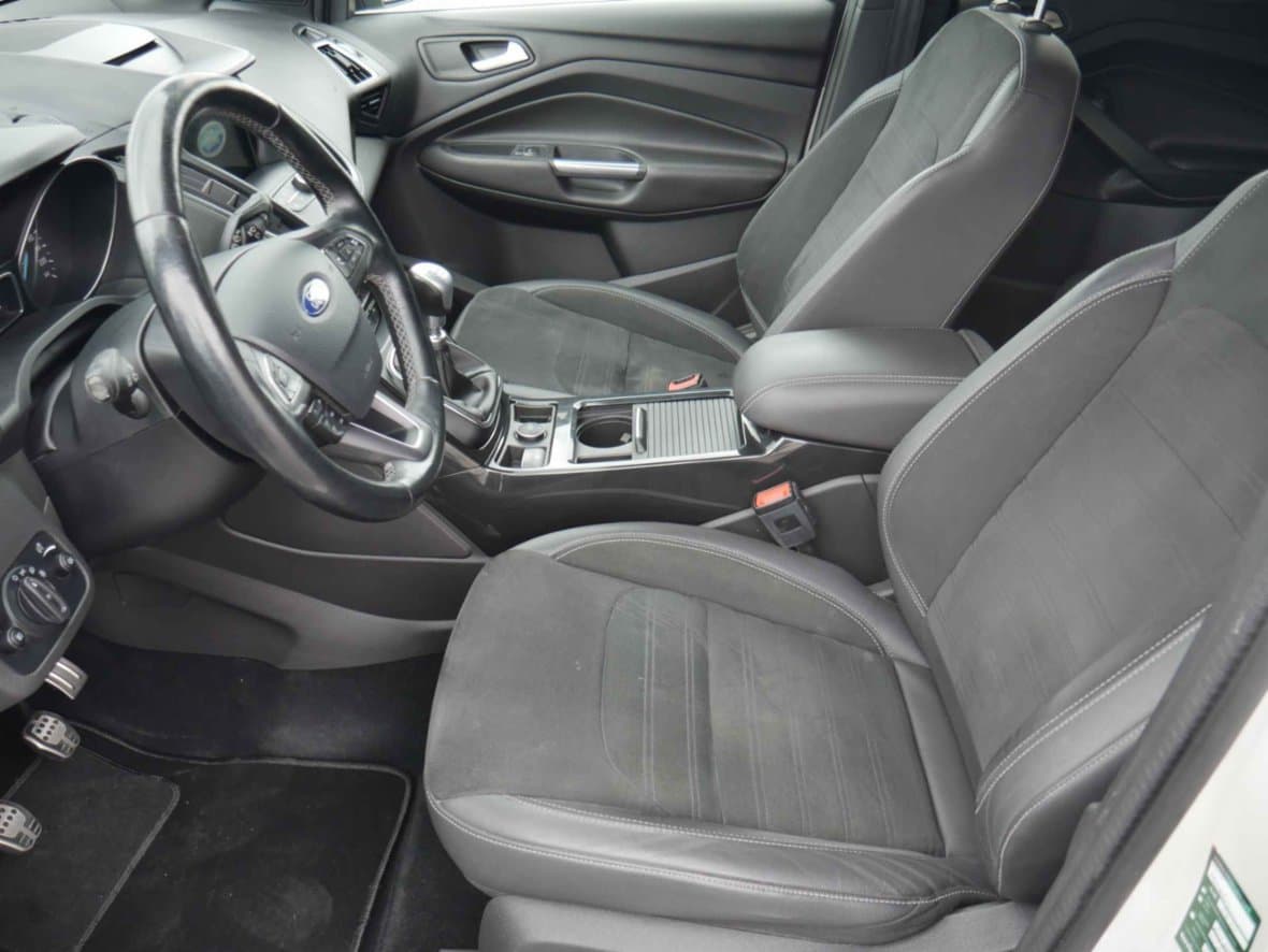 2017 Ford KUGA - 9