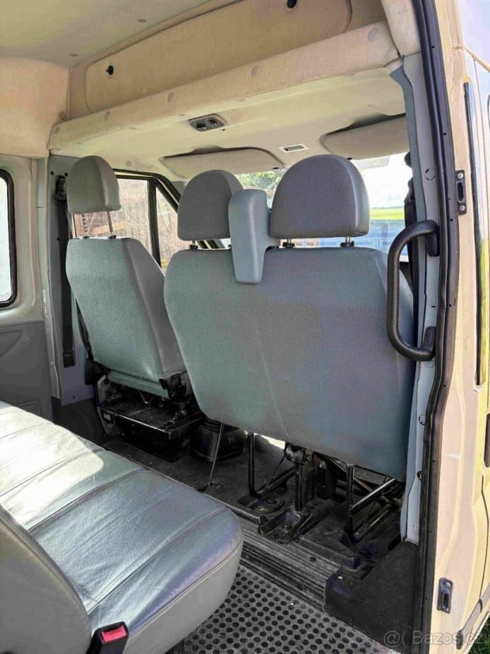 2010 Ford TRANSIT - 9