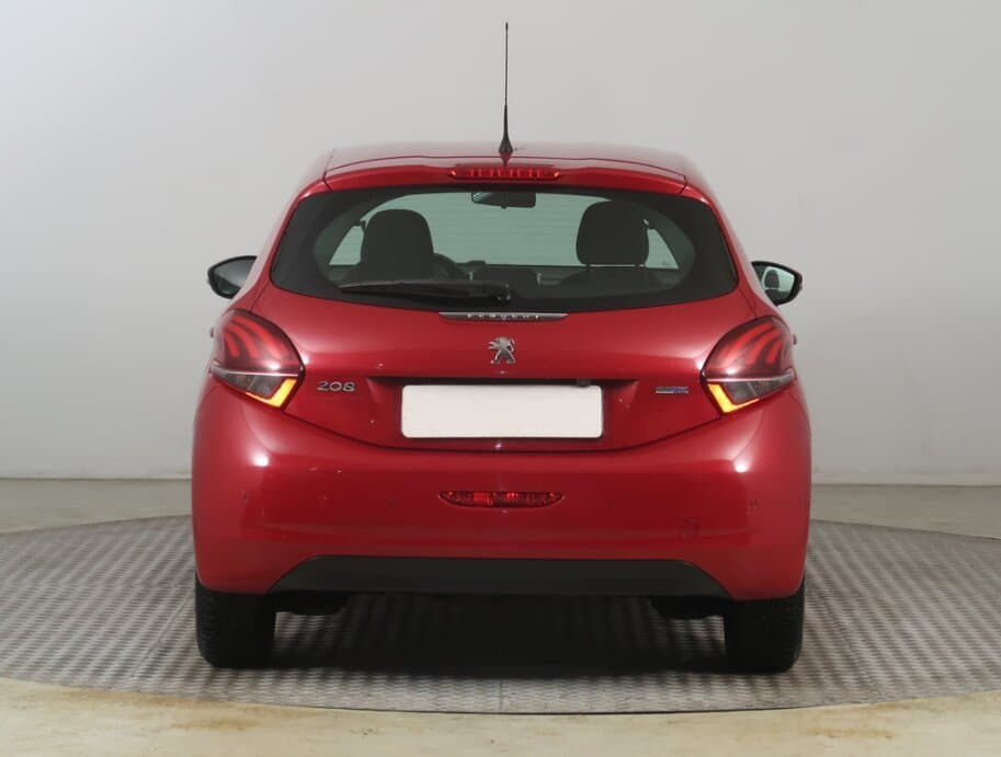 2016 Peugeot 208 - 6