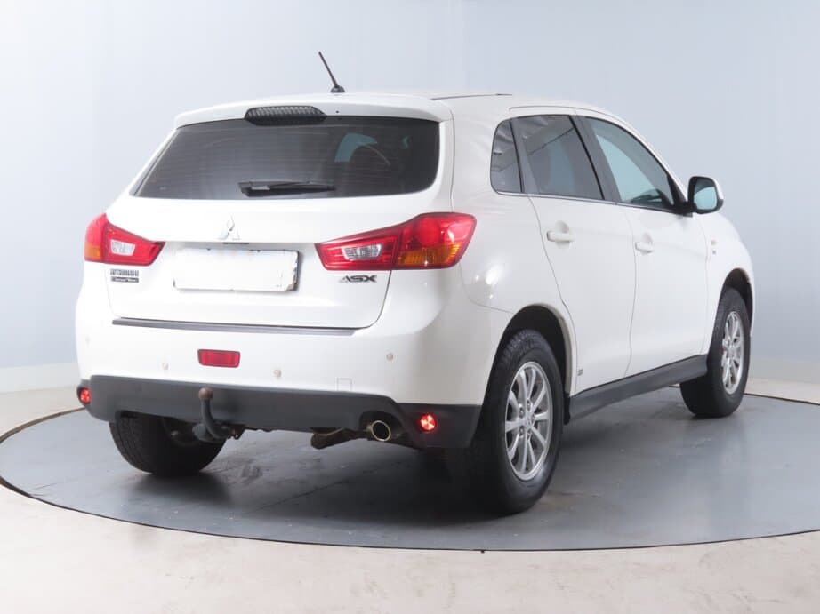 2016 Mitsubishi ASX - 7