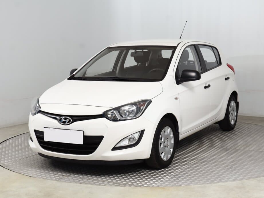 2013 Hyundai i20 - 3