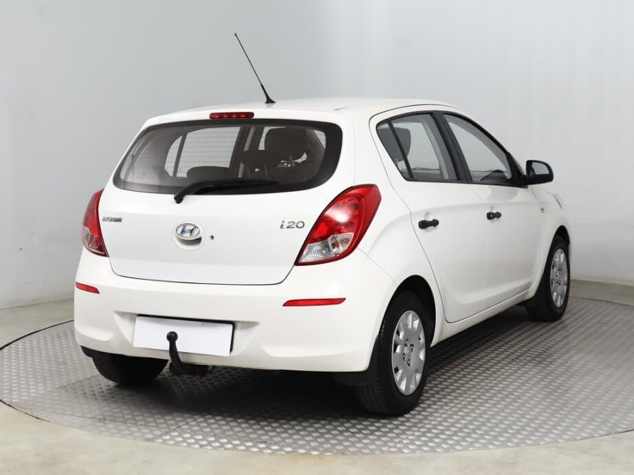 2013 Hyundai i20 - 7