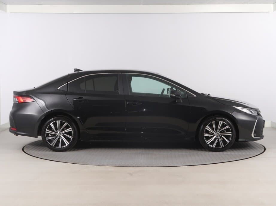 2022 Toyota COROLLA - 8