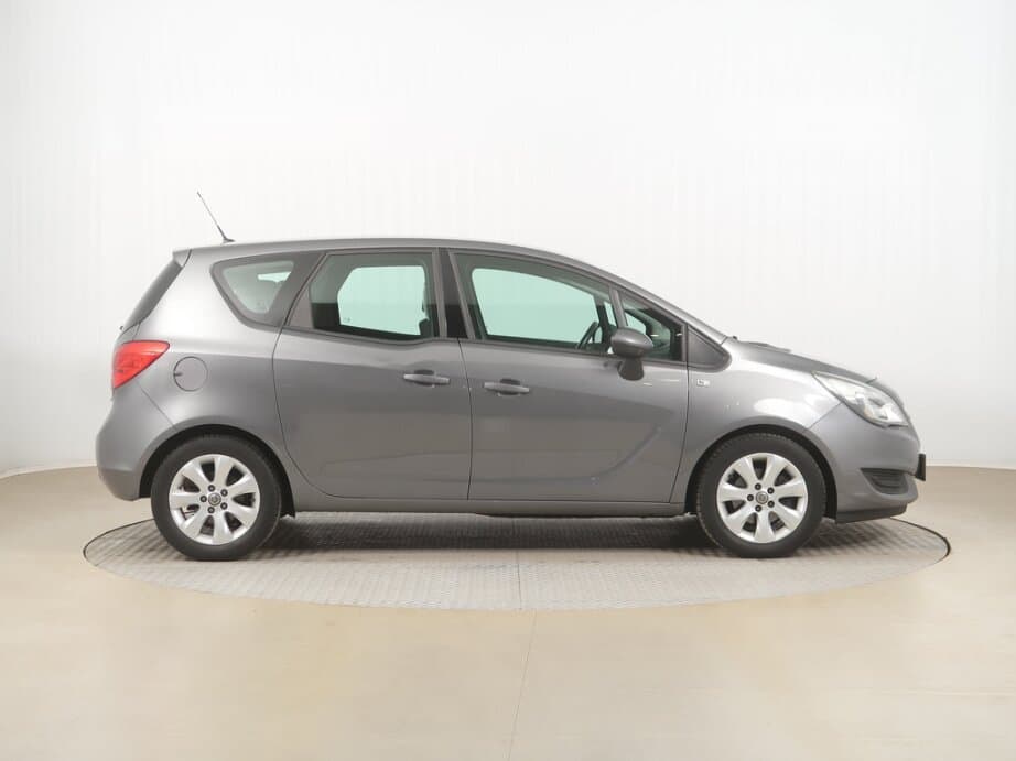 2016 Opel MERIVA - 8