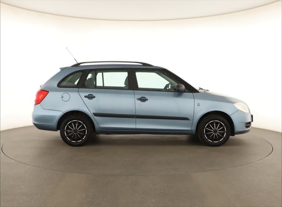 2008 Škoda FABIA - 8