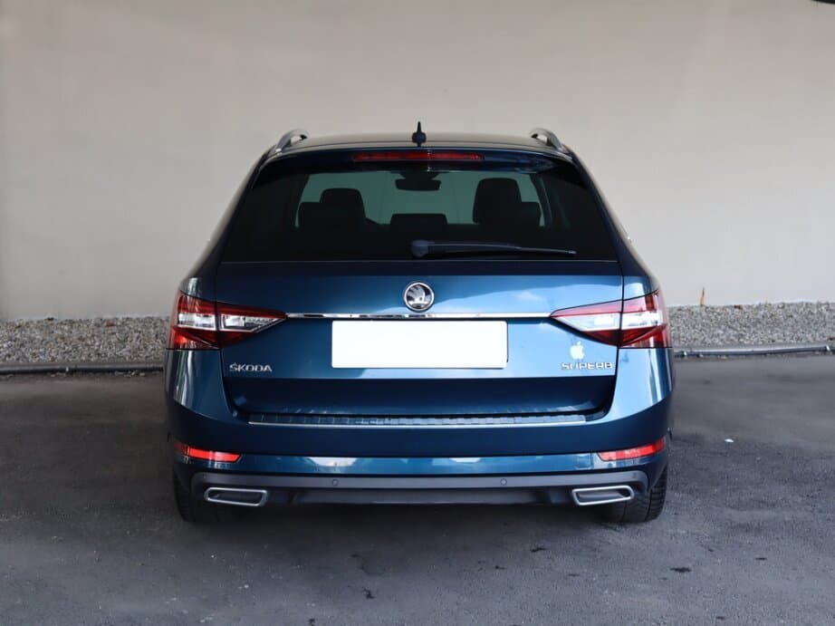2016 Škoda SUPERB - 6