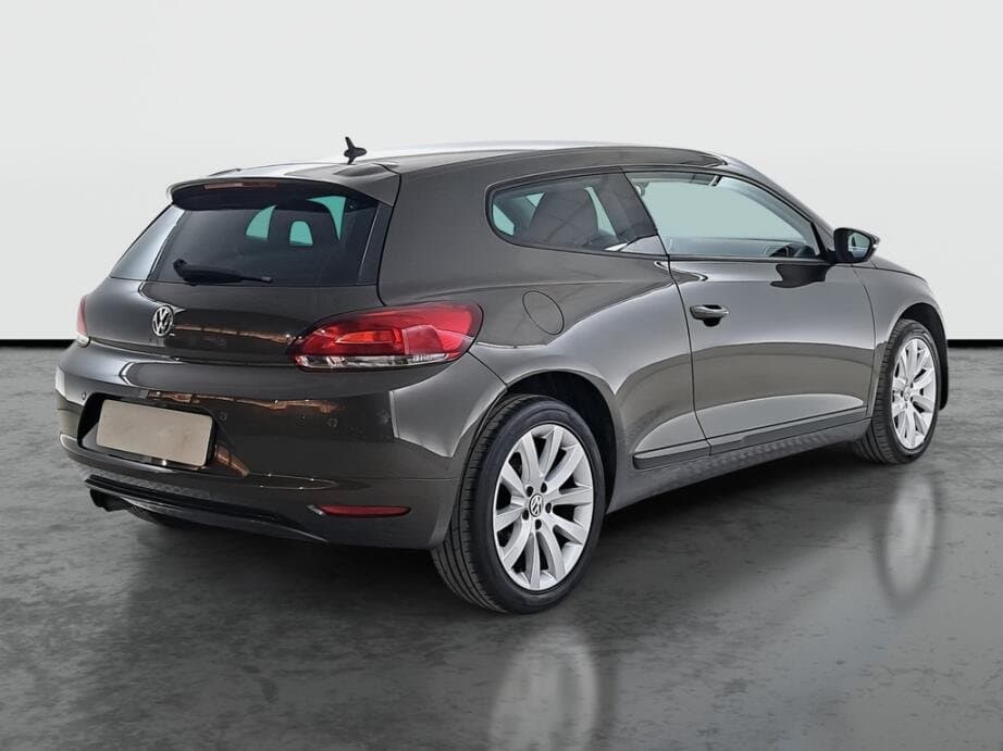 2011 Volkswagen SCIROCCO - 7