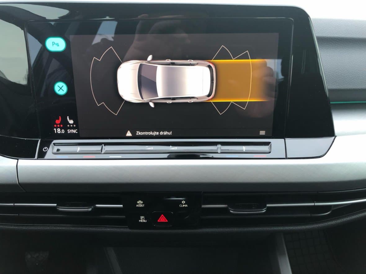 2022 Volkswagen Golf - 18