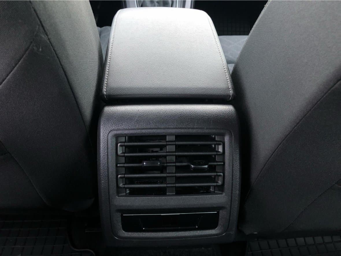 2022 Volkswagen Golf - 20