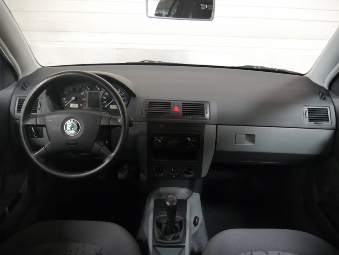 2001 Škoda FABIA - 8