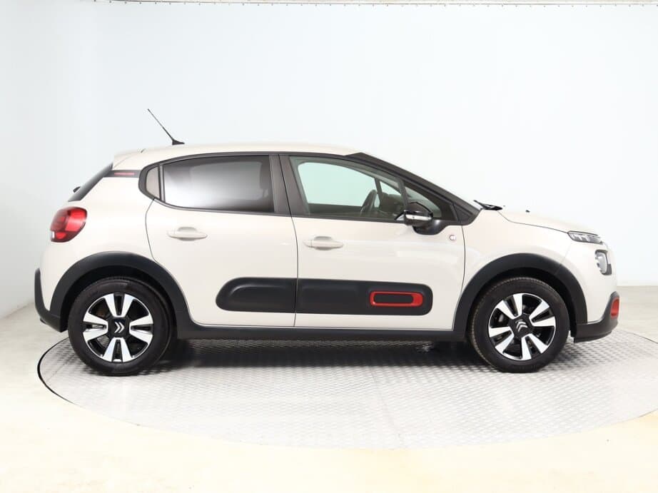 2021 Citroen C3 - 8