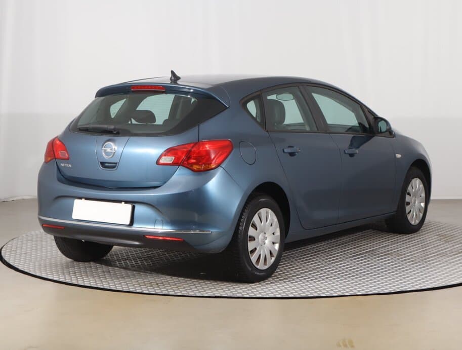2014 Opel ASTRA - 7