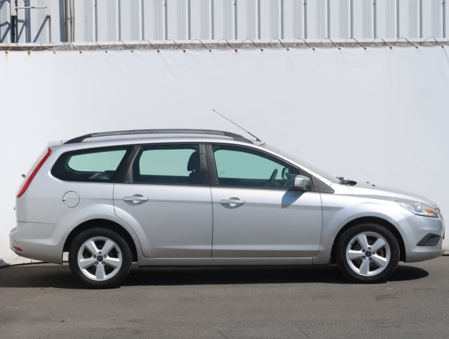 2008 Ford FOCUS - 8