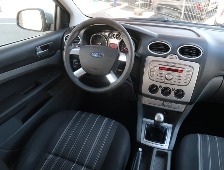 2008 Ford FOCUS - 9