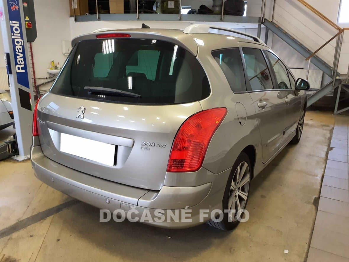 2011 Peugeot 308 - 2