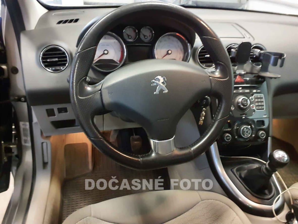 2011 Peugeot 308 - 3