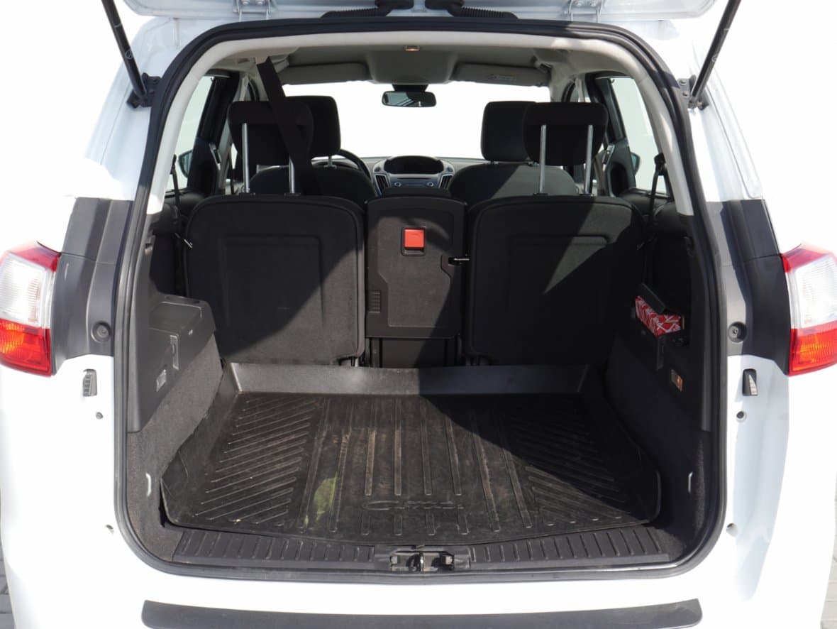 2017 Ford C-MAX - 7