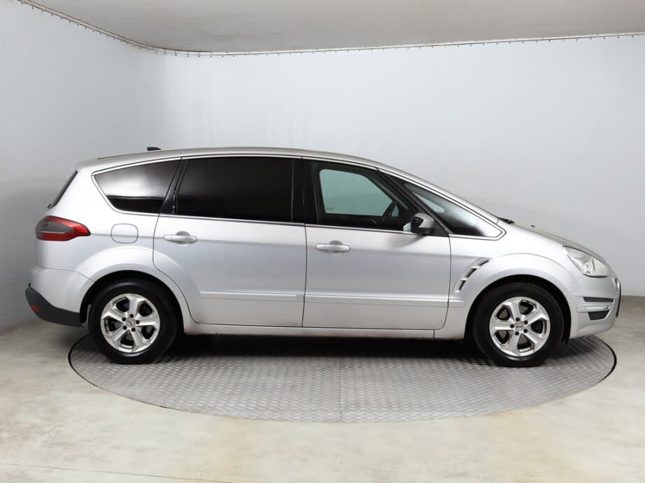 2014 Ford S-MAX - 8