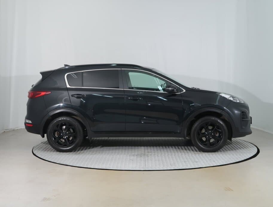 2021 Kia SPORTAGE - 8