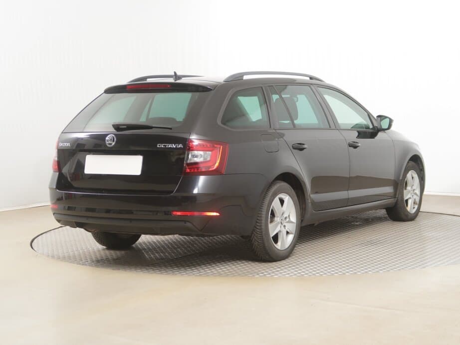 2019 Škoda OCTAVIA - 7