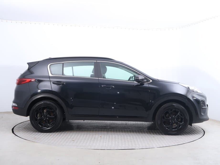 2021 Kia SPORTAGE - 8