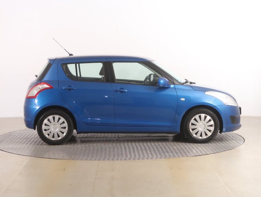 2012 Suzuki SWIFT - 8
